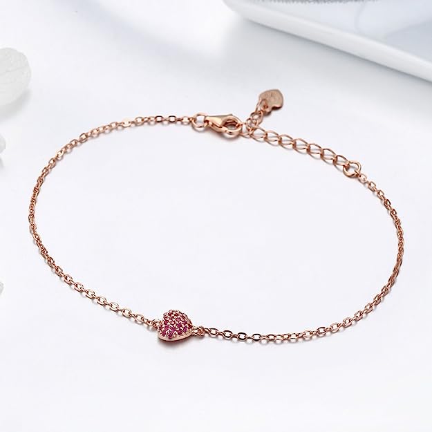 Pulsera de corazón con tachuelas