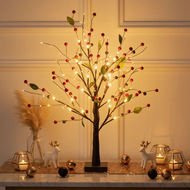 Árbol de flores de bayas rojas